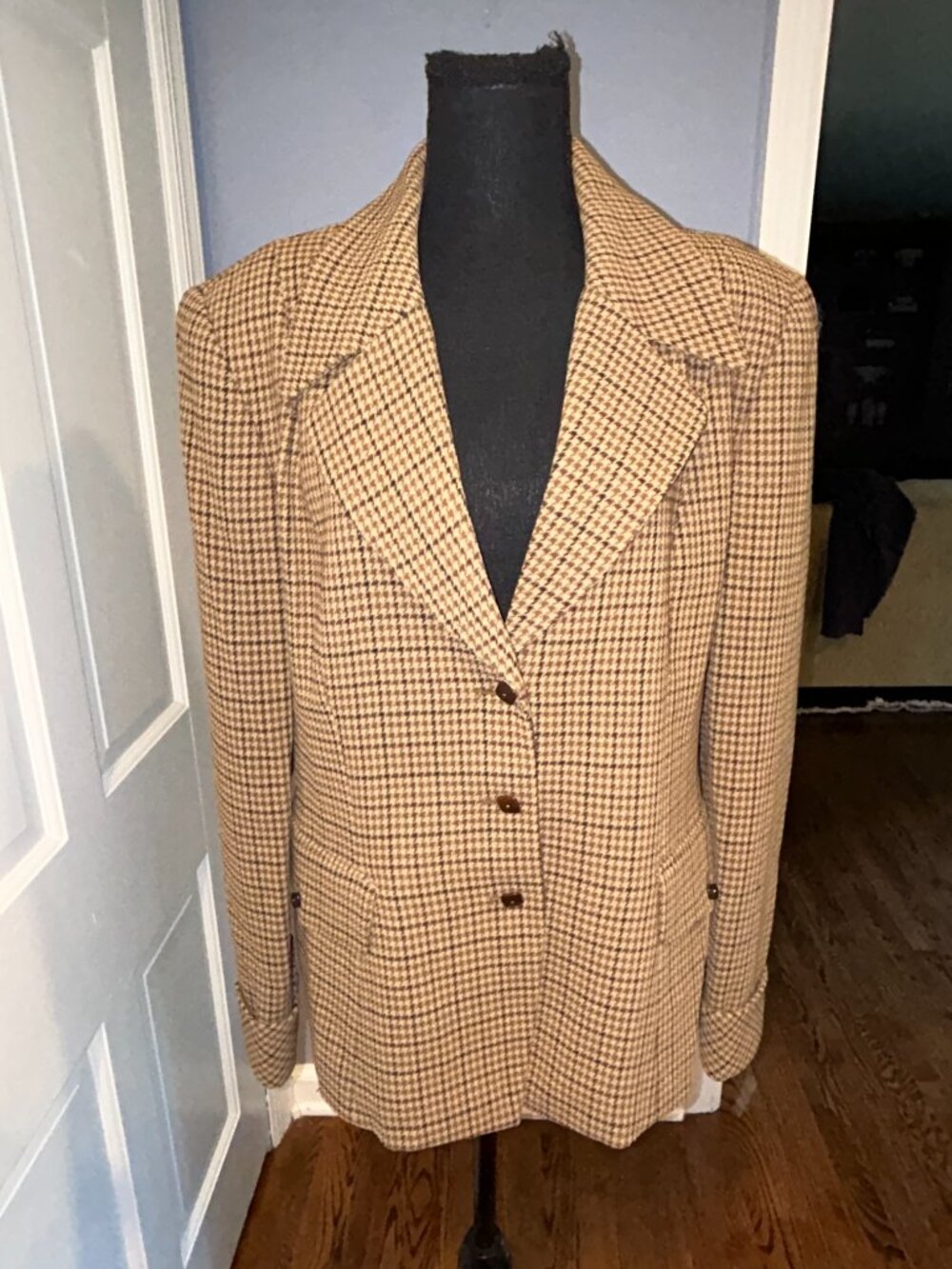 Dana Buchman Wool Blazer, Women's 14, Houndstooth w/paisley scarf